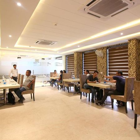 Hotel The Vegas Delhi Airport- A Boutique Hotel New Delhi Eksteriør billede