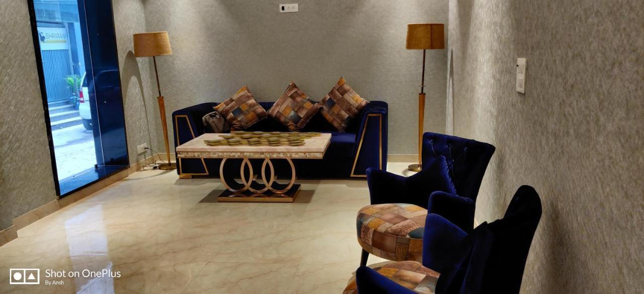 Hotel The Vegas Delhi Airport- A Boutique Hotel New Delhi Eksteriør billede