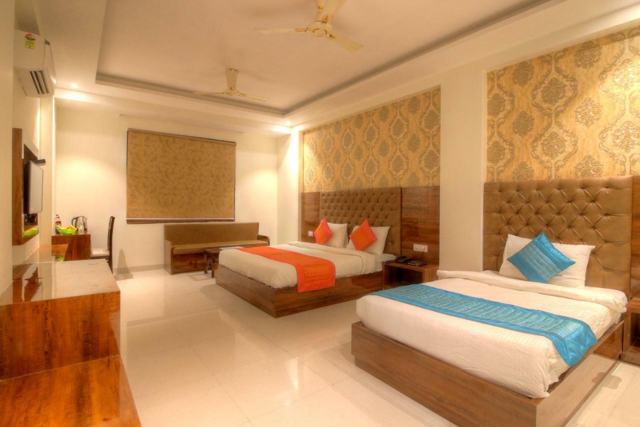 Hotel The Vegas Delhi Airport- A Boutique Hotel New Delhi Eksteriør billede