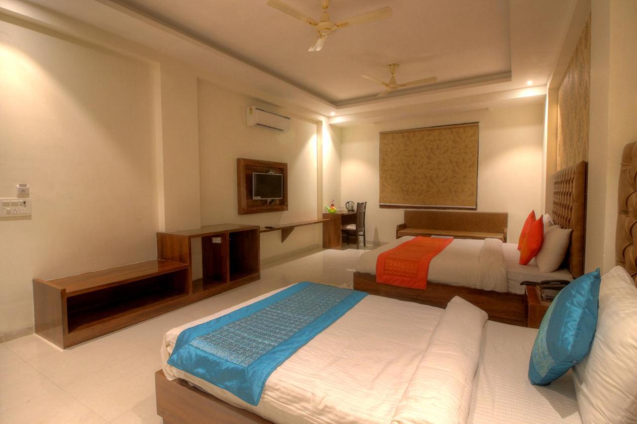 Hotel The Vegas Delhi Airport- A Boutique Hotel New Delhi Eksteriør billede